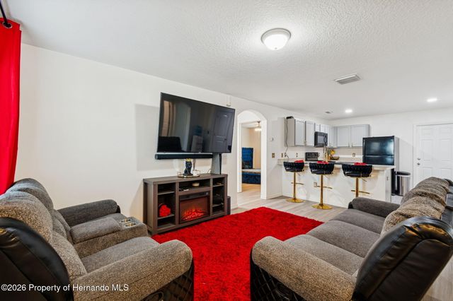 27009 Anthony Avenue, Brooksville, FL 34602