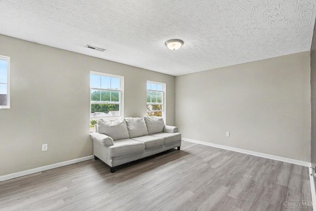 114 Compass Court, New Richmond, OH 45157