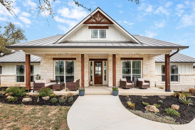 345 Morning Dew DR, Round Mountain, TX 78663