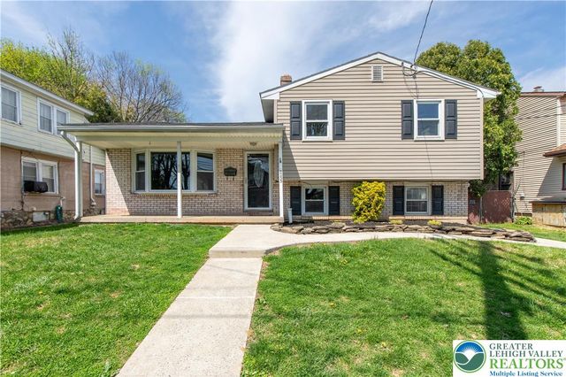 2233 Front Street, Wilson Boro, PA 18042