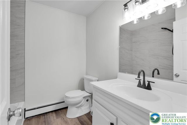 2233 Front Street, Wilson Boro, PA 18042