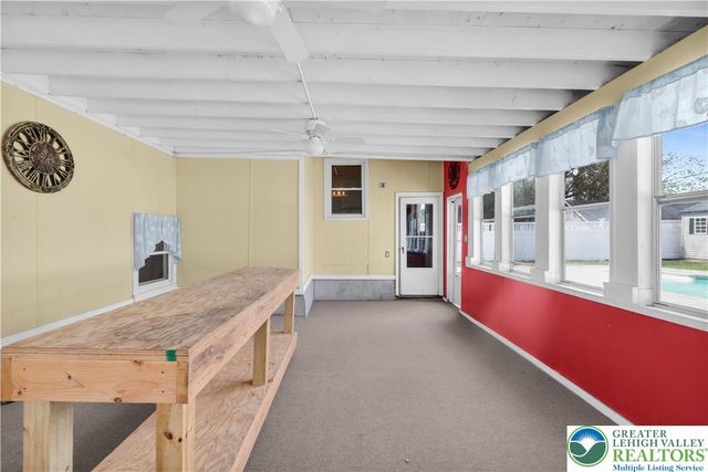 2233 Front Street, Wilson Boro, PA 18042