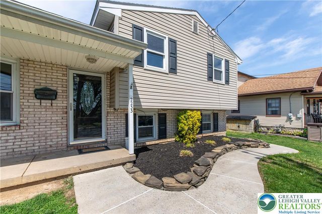 2233 Front Street, Wilson Boro, PA 18042