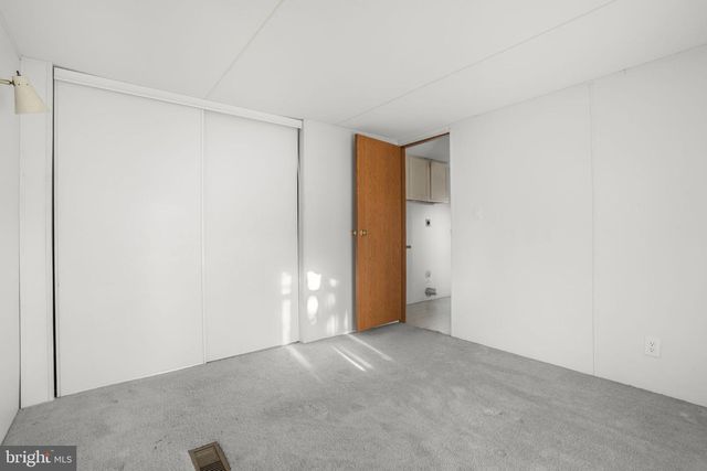 5186 COLEYS LN, Chincoteague Island, VA 23336