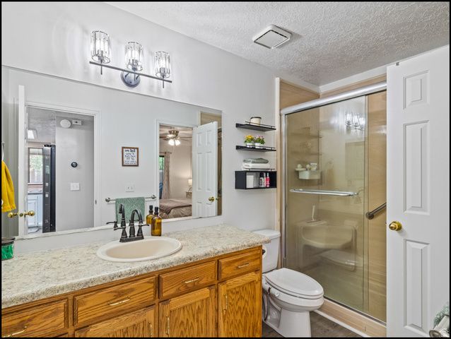 1166 N 700 W, Centerville, UT 84014