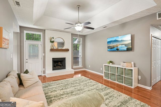 384 Marsha Way, Sharpsburg, GA 30277