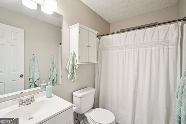 384 Marsha Way, Sharpsburg, GA 30277