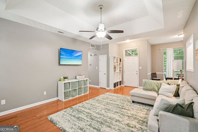 384 Marsha Way, Sharpsburg, GA 30277