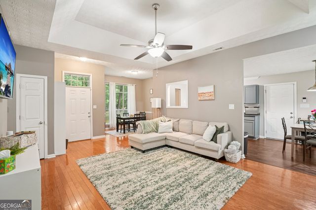 384 Marsha Way, Sharpsburg, GA 30277