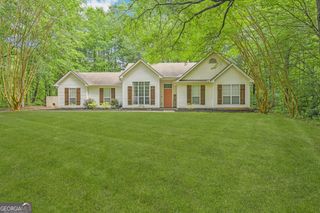 384 Marsha Way, Sharpsburg, GA 30277
