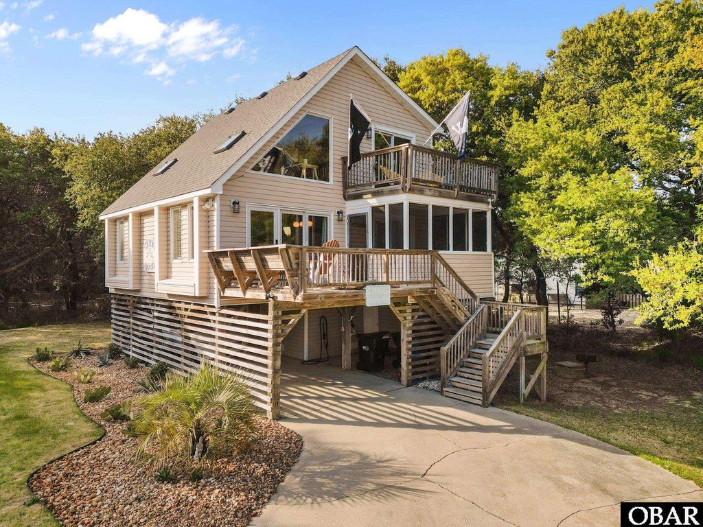 Image 1 of property listing at 100 Tides Drive Lot 1, Duck, NC 27949