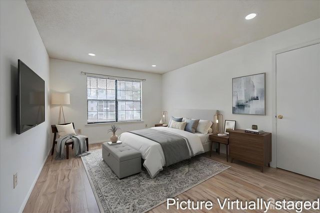 349 Lancaster Court, Piscataway, NJ 08854