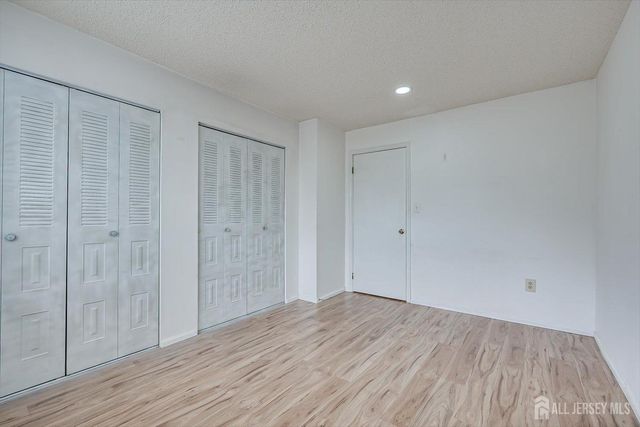 349 Lancaster Court, Piscataway, NJ 08854