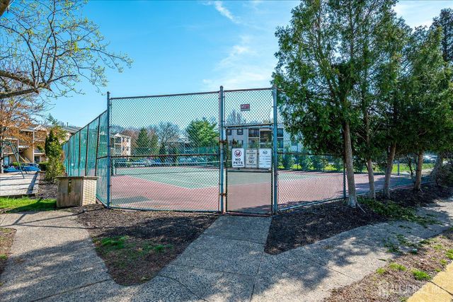 349 Lancaster Court, Piscataway, NJ 08854