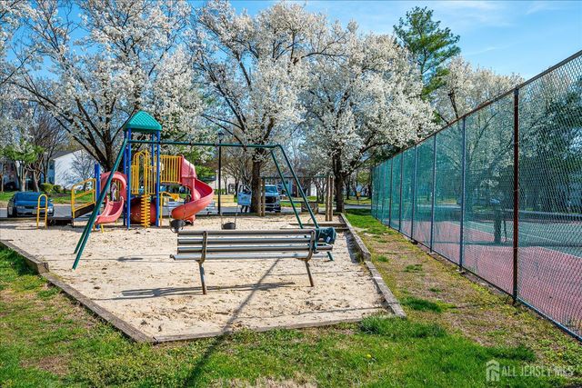 349 Lancaster Court, Piscataway, NJ 08854