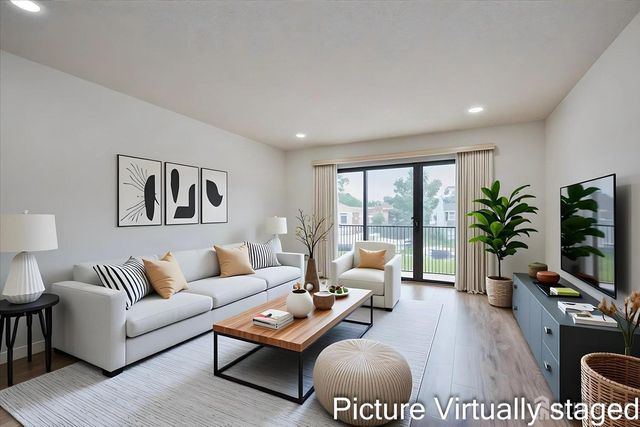 349 Lancaster Court, Piscataway, NJ 08854