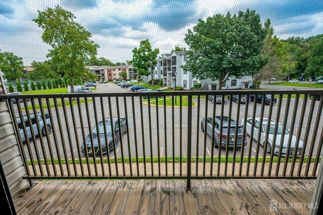 349 Lancaster Court, Piscataway, NJ 08854