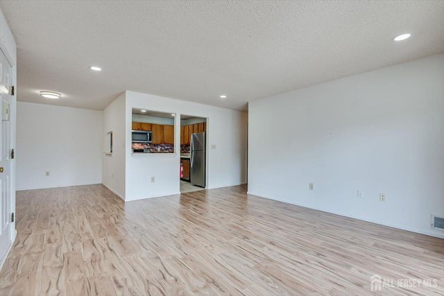349 Lancaster Court, Piscataway, NJ 08854