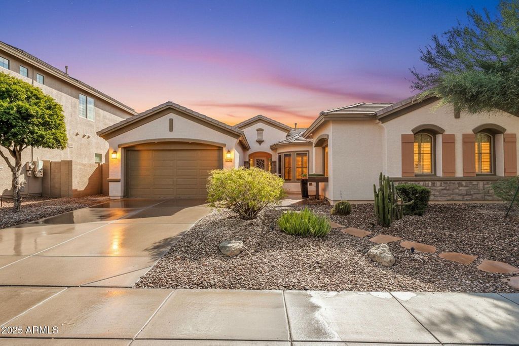 2251 W Clearview Trail, Anthem, AZ 85086