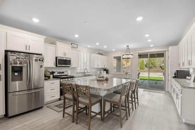 2823 Broken Bit Ln, Rocklin, CA 95765