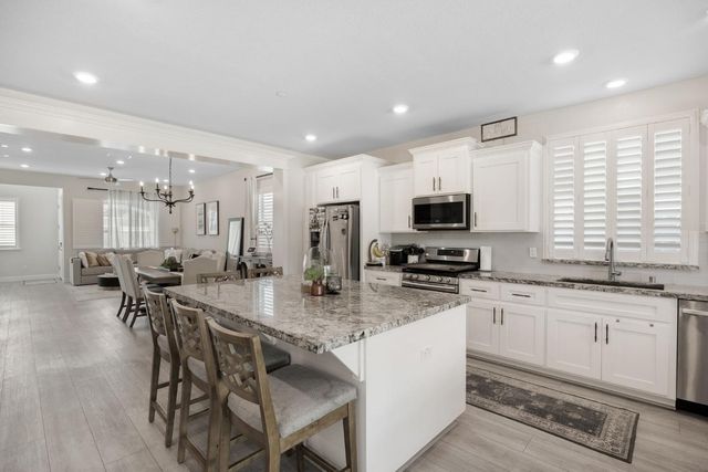 2823 Broken Bit Ln, Rocklin, CA 95765