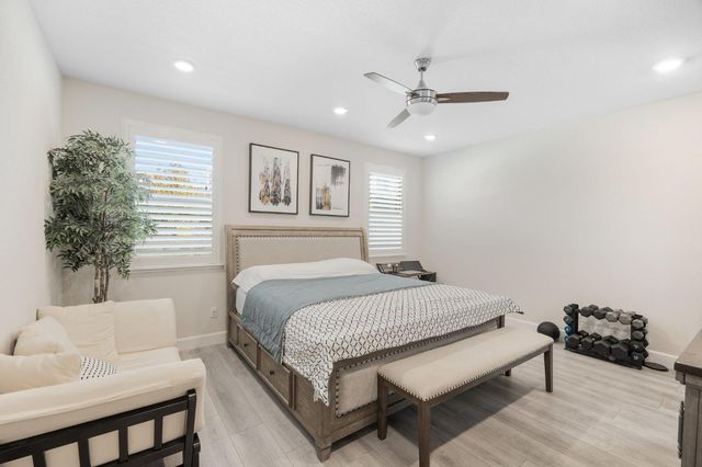 2823 Broken Bit Ln, Rocklin, CA 95765