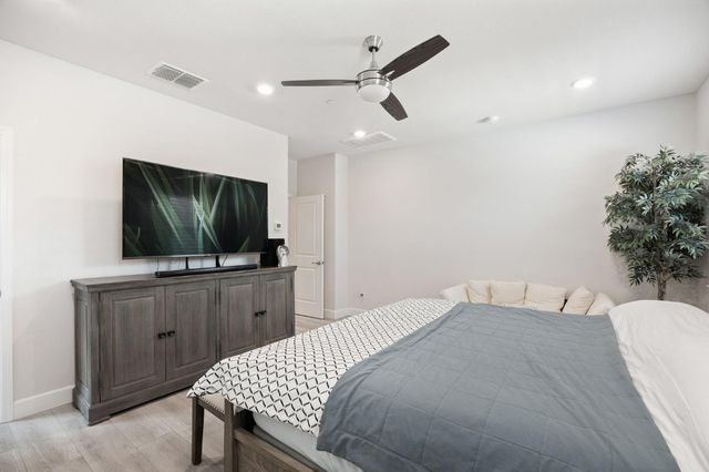 2823 Broken Bit Ln, Rocklin, CA 95765