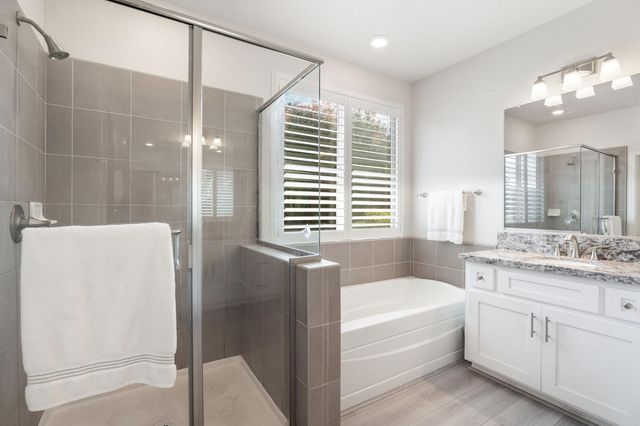 2823 Broken Bit Ln, Rocklin, CA 95765