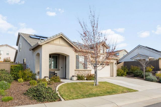 2823 Broken Bit Ln, Rocklin, CA 95765