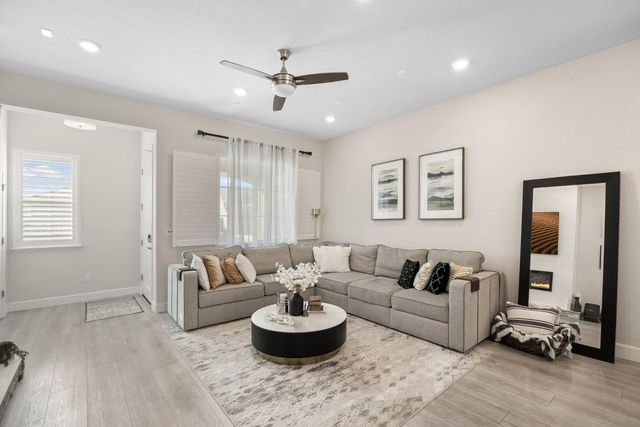 2823 Broken Bit Ln, Rocklin, CA 95765