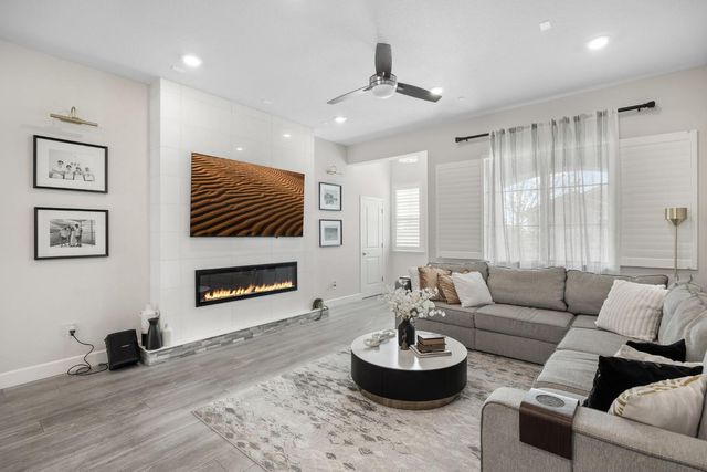 2823 Broken Bit Ln, Rocklin, CA 95765