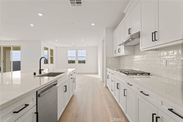 1390 Amanda Glen, Escondido, CA 92029