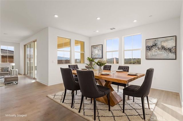 1390 Amanda Glen, Escondido, CA 92029