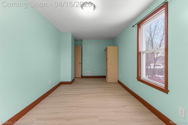 4621 Junction Street, Detroit, MI 48210