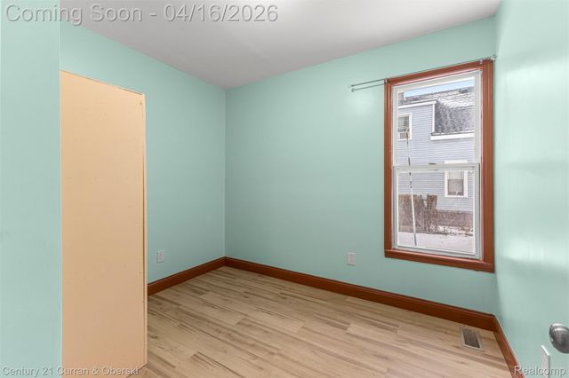 4621 Junction Street, Detroit, MI 48210