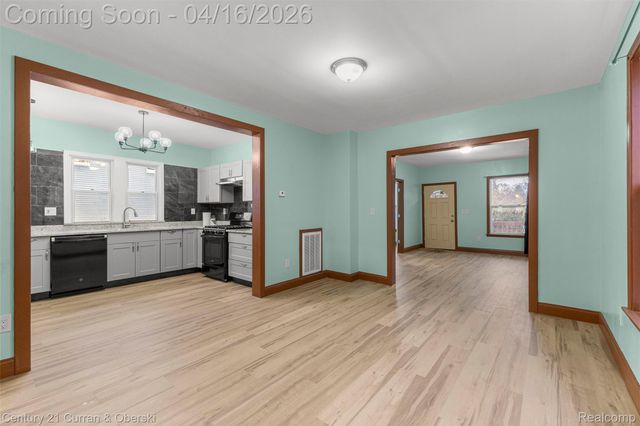 4621 Junction Street, Detroit, MI 48210