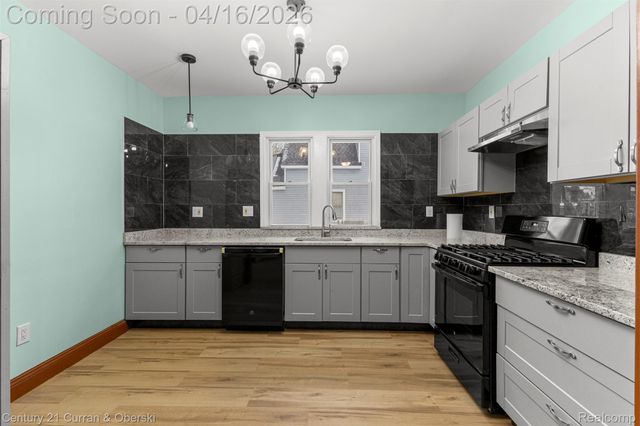 4621 Junction Street, Detroit, MI 48210