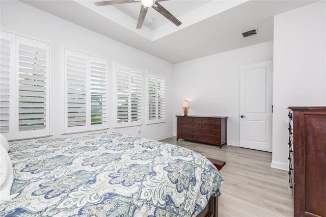 5464 WAYFARER AVENUE, Apollo Beach, FL 33572