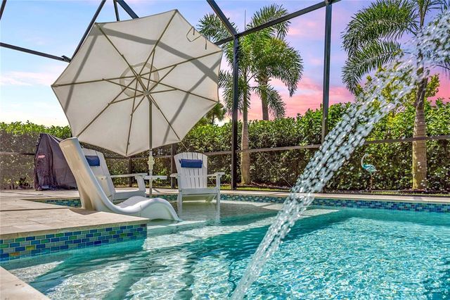 5464 WAYFARER AVENUE, Apollo Beach, FL 33572
