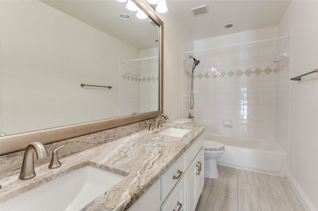 818 La Cima, Irving, TX 75039