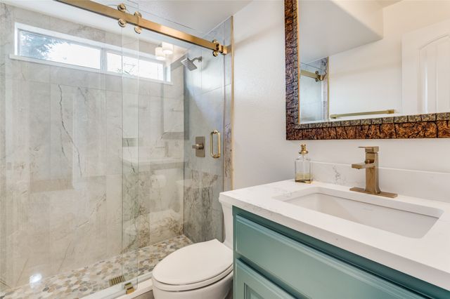 818 La Cima, Irving, TX 75039