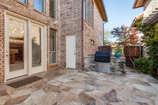 818 La Cima, Irving, TX 75039