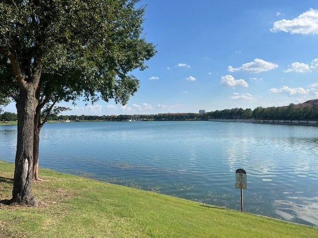 818 La Cima, Irving, TX 75039