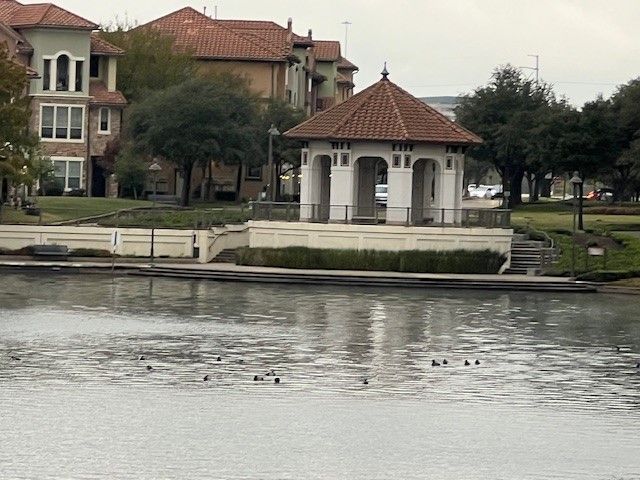 818 La Cima, Irving, TX 75039