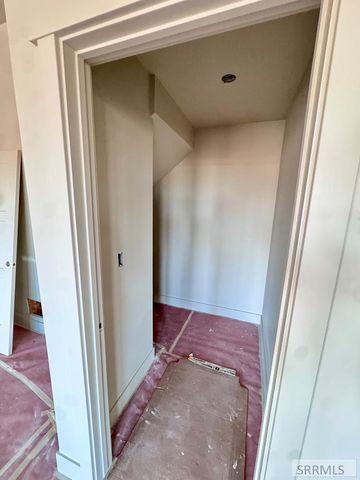 386 N 3744 E, Rigby, ID 83442