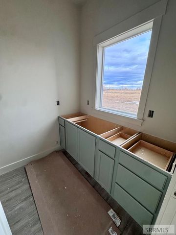 386 N 3744 E, Rigby, ID 83442