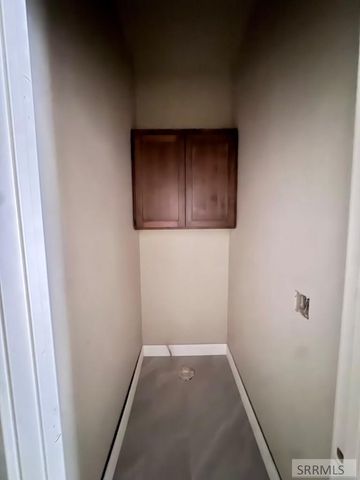 386 N 3744 E, Rigby, ID 83442