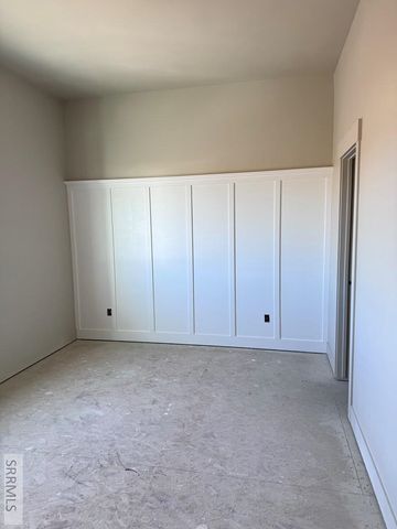 386 N 3744 E, Rigby, ID 83442