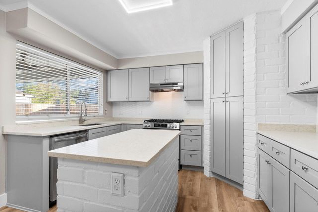 14007 Overbrook Lane, Houston, TX 77077