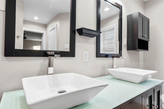 14007 Overbrook Lane, Houston, TX 77077